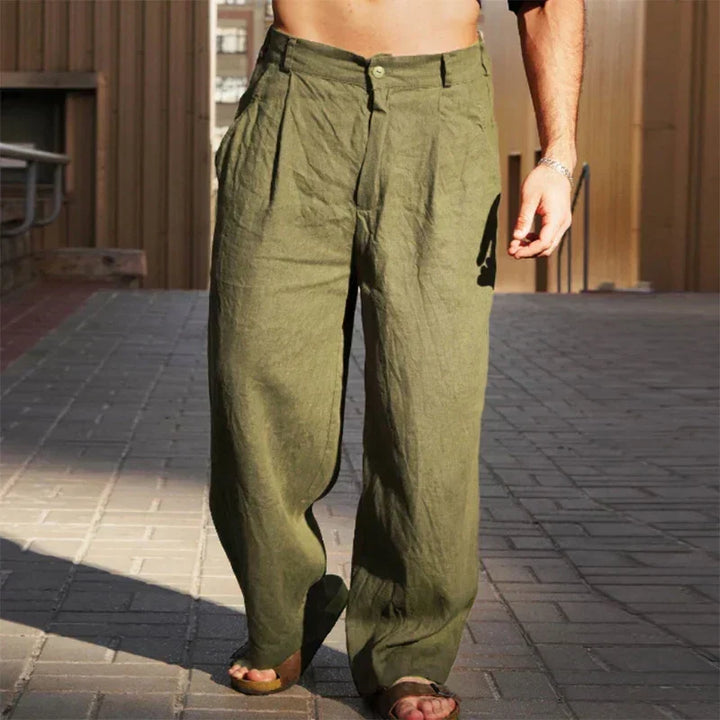 Stilvolle Herren Herbsthose, leicht und bequem, perfekt für entspannte Casual-Looks in der Männermode.