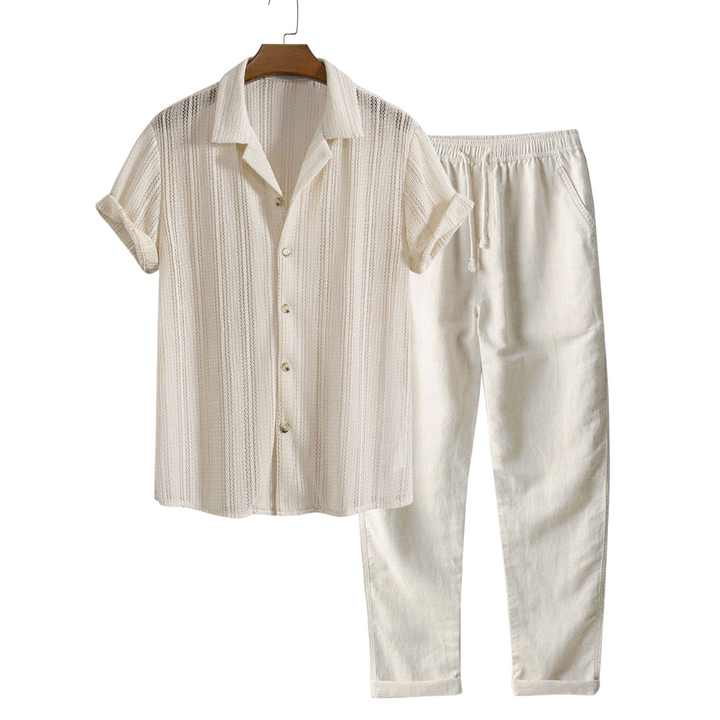 Herren Leinenhemd & Hose Set in Beige. Sommerlicher Zweiteiler Freizeitanzug, atmungsaktiv für Urlaub.