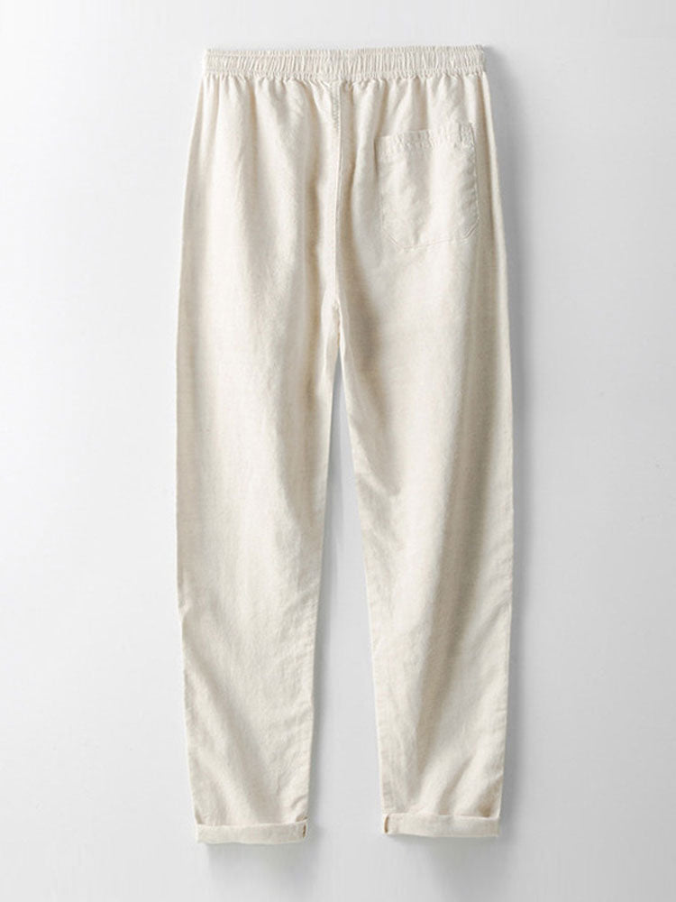 Atmungsaktives Herren Leinenhemd & Hose Set. Leichtes, luftiges Material, perfekt für heiße Sommertage.