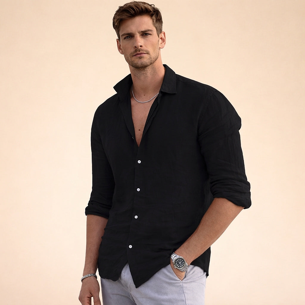 Komfortables Herren Freizeit-Hemd im Regular Fit, einfache Eleganz für stilvolle Männer Mode.