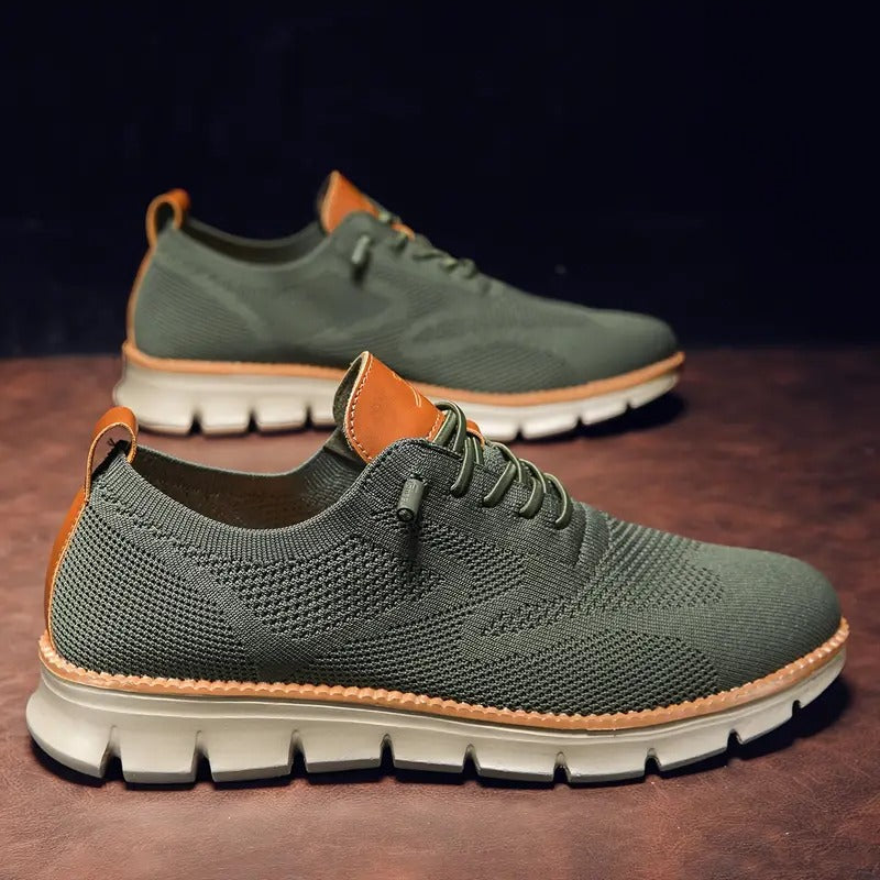 Atmungsaktive Herren-Sneaker aus leichtem Material, ideal für lange Spaziergänge und Freizeitaktivitäten.