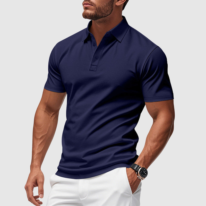 Herren-Poloshirt mit sportlichem Schnitt und atmungsaktivem Komfort. Kurzärmliges Design, ideal für Freizeit & Sport.