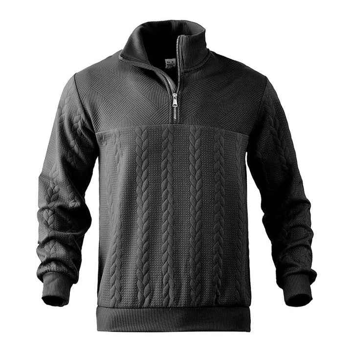 Herbstlicher Herren Pullover mit Zopfmuster. Warmer Langarm-Strick, unverzichtbar für kühle Tage. Komfort und Stil.
