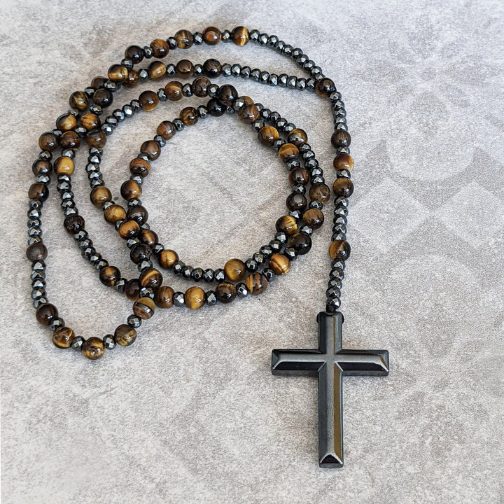 Herrenschmuck: Rosenkranz-Kette aus grünem Tigerauge mit Kreuz. Einzigartiger spiritueller Look.