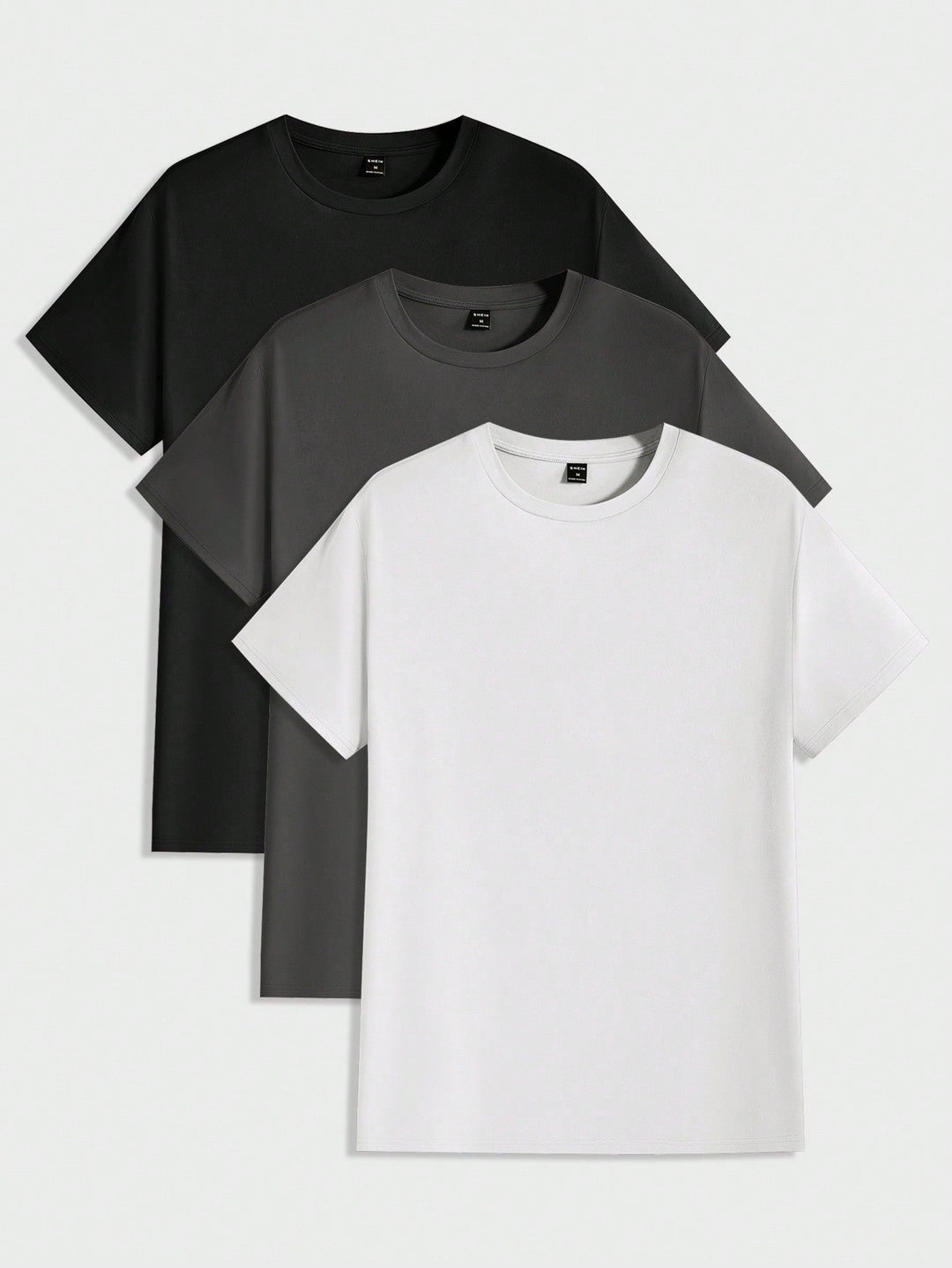 Langlebiges Herren Rundhals T-Shirt mit feiner Struktur, hochwertige Verarbeitung.