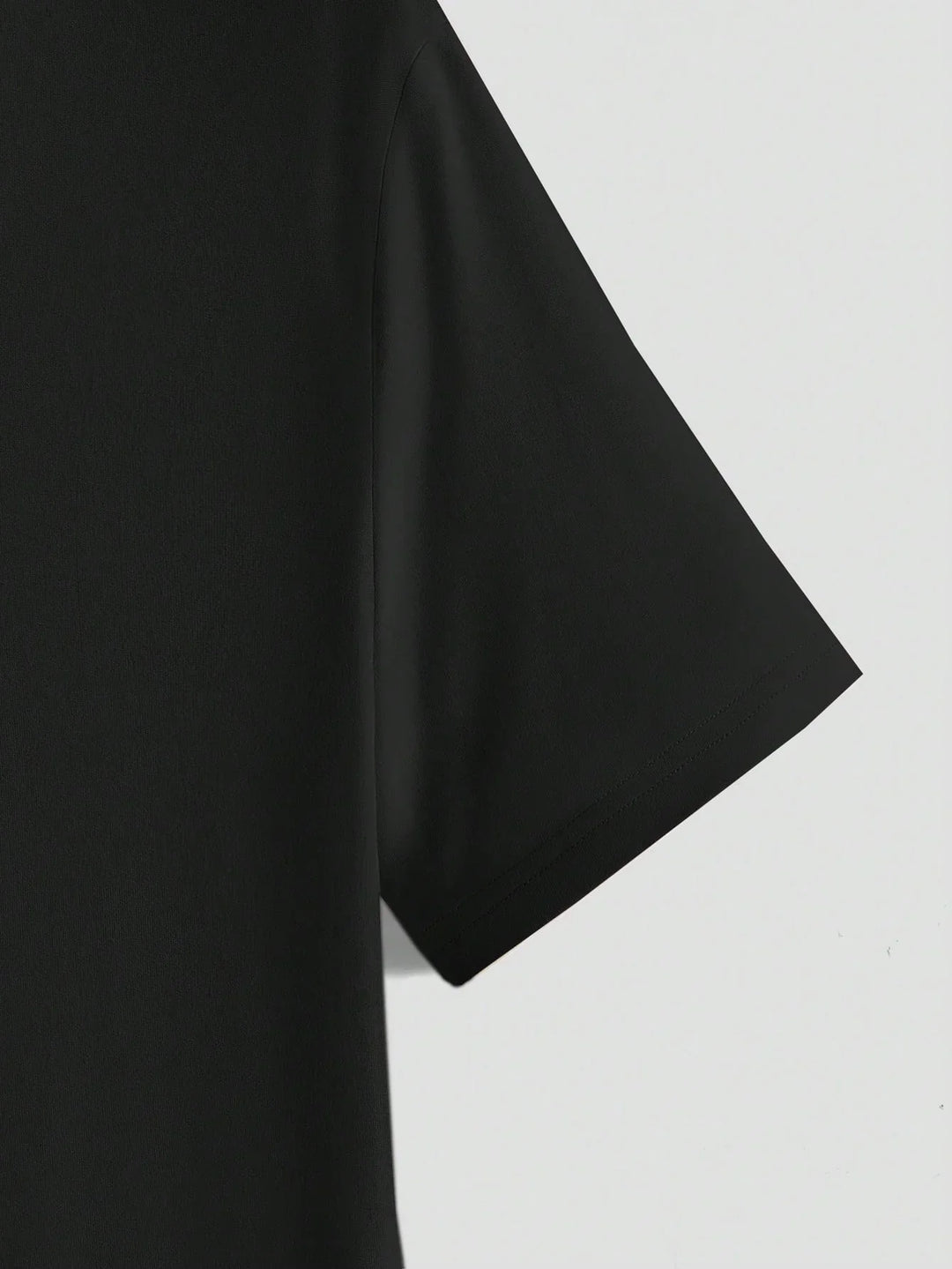 Rückansicht: Lässiges Herren T-Shirt mit Rundhals & feiner Struktur, ideal für Freizeit.