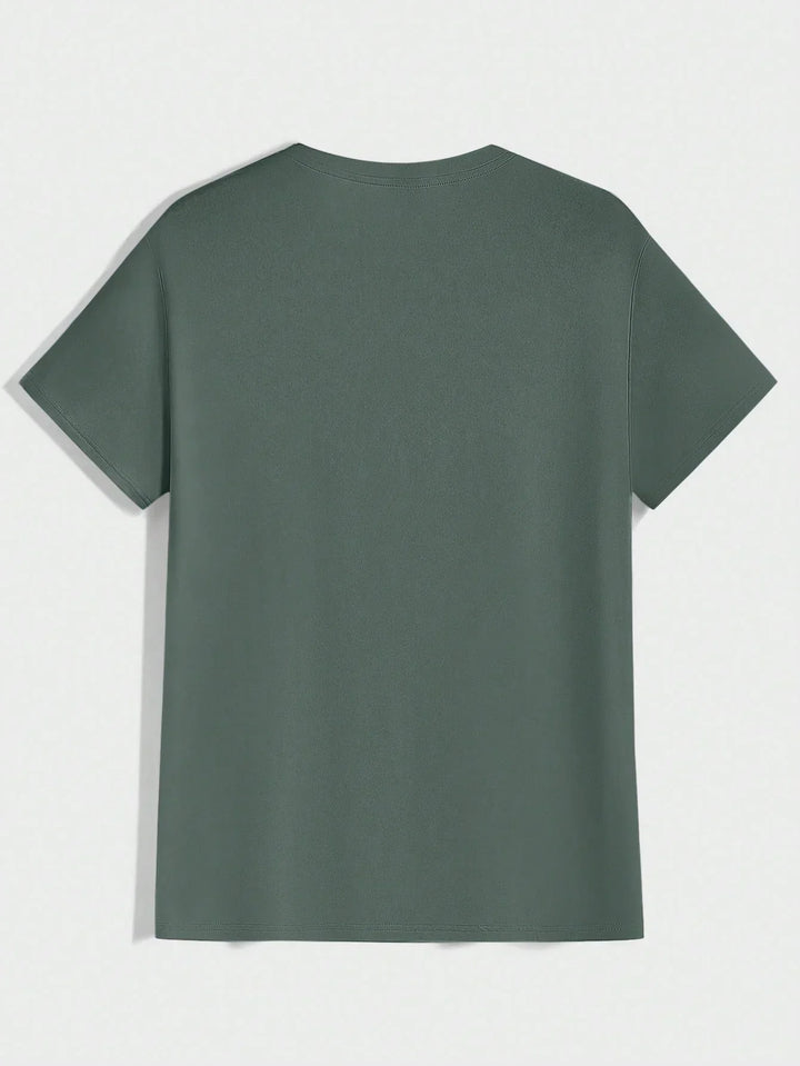 Hochwertiges Herren T-Shirt mit Rundhals & feiner Struktur, angenehm auf der Haut.