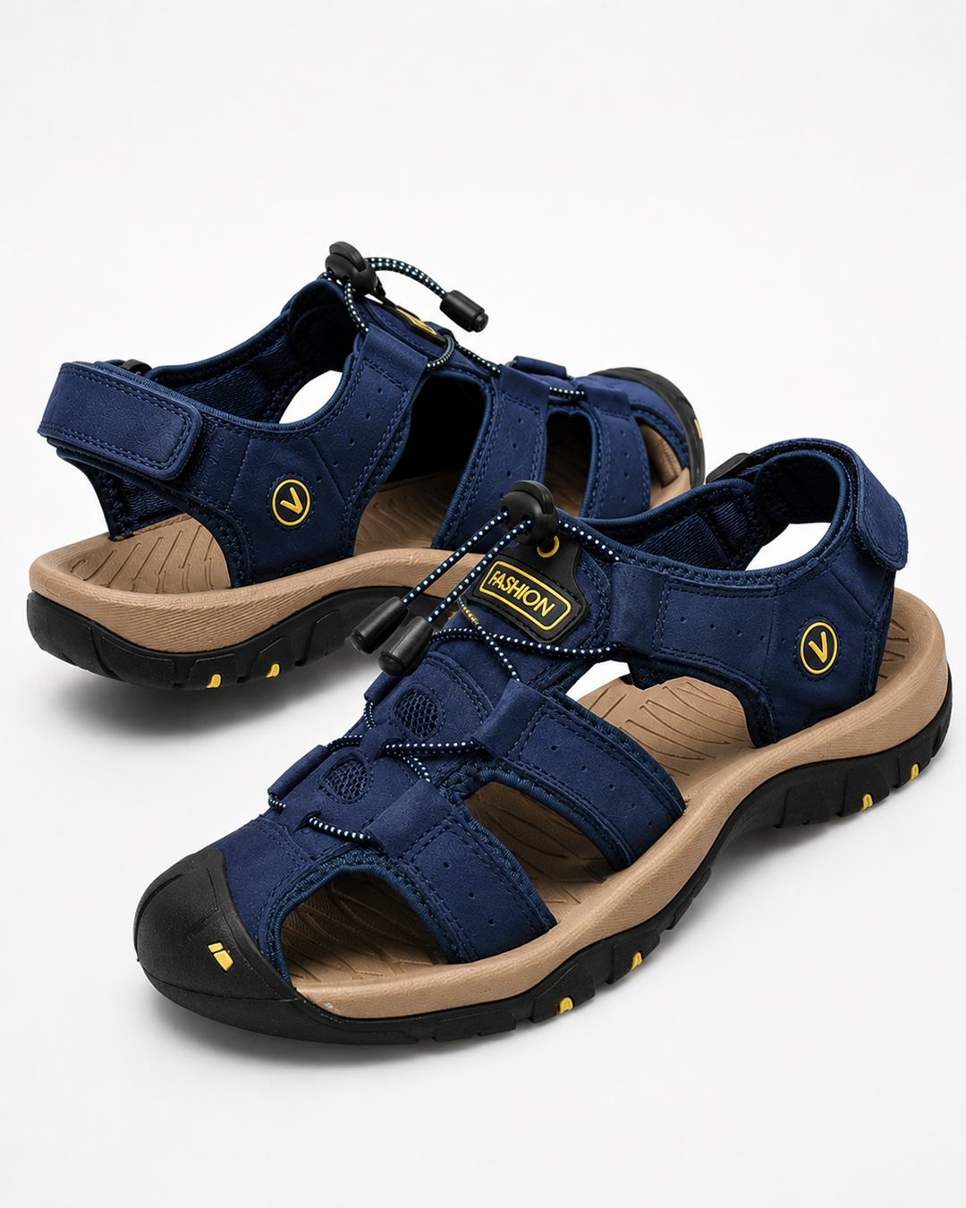 Komfortable Herren Outdoorsandalen mit profilierter Sohle, perfekt für Reisen, Strand & Freizeit.