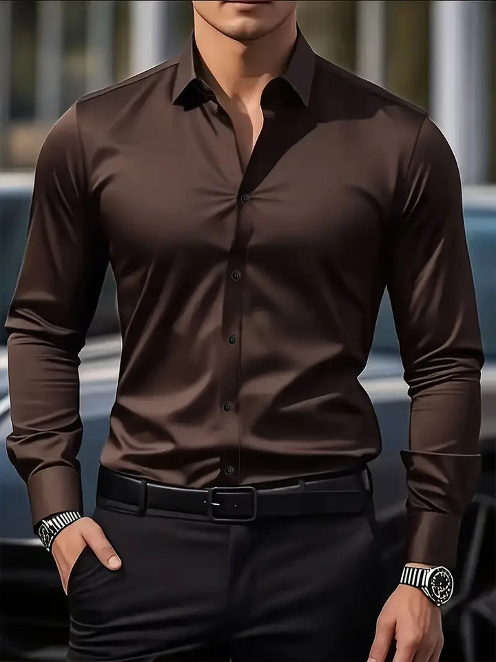 Elegantes Slim Fit Business Hemd für Herren, perfekt für Krawatte und formelle Anlässe.