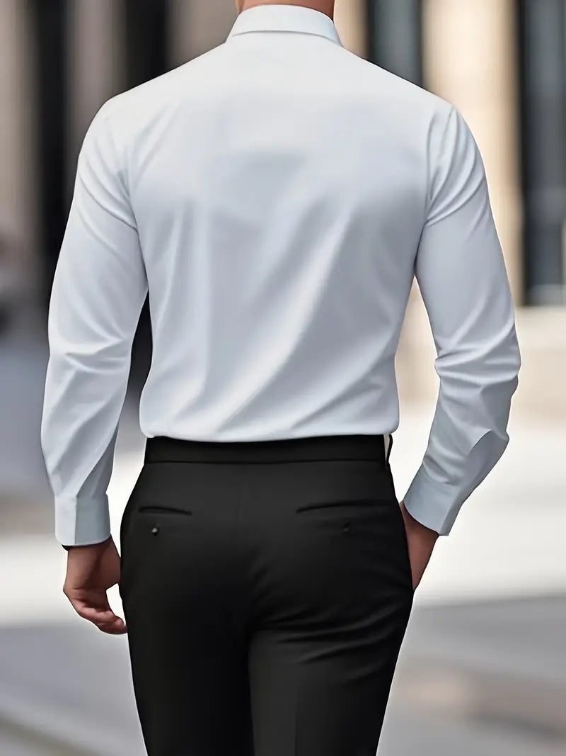 Eng anliegendes Slim Fit Herren Langarmhemd, ideal für elegante Anlässe und moderne Looks.