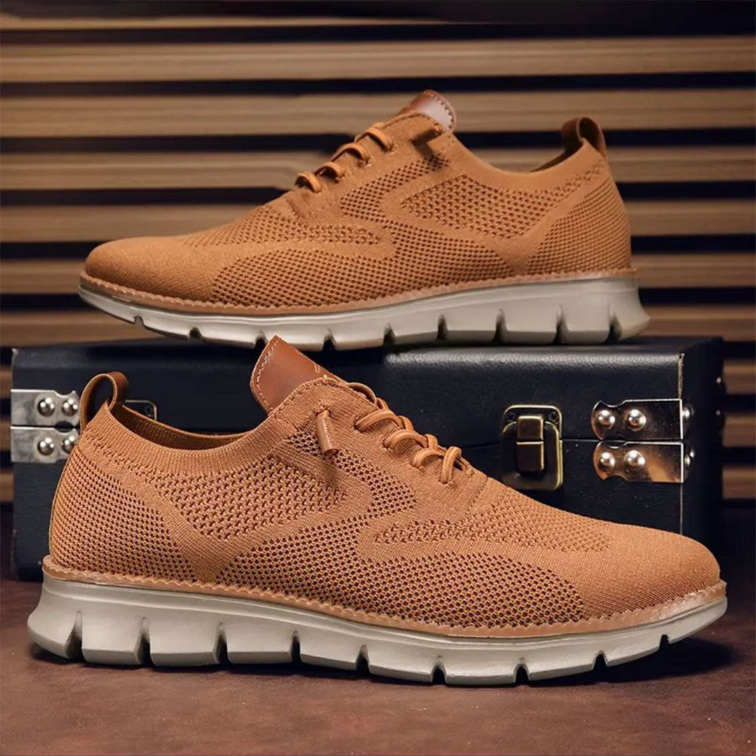 Nahaufnahme: Atmungsaktives Obermaterial der Herren Sneaker. Leichte & bequeme Freizeitschuhe für Männer.