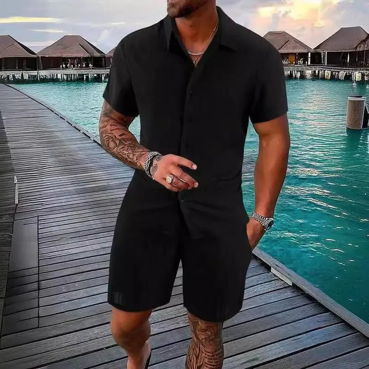 Vielseitiges Herren Kurzarmhemd für Sommer & Urlaub, mit dezentem Strukturmuster-Design.