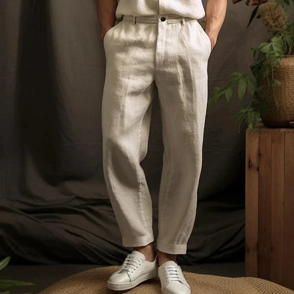 Leichte Herren Sommerhose, bequem und lässig, ideal für Freizeit mit elastischem Bund.