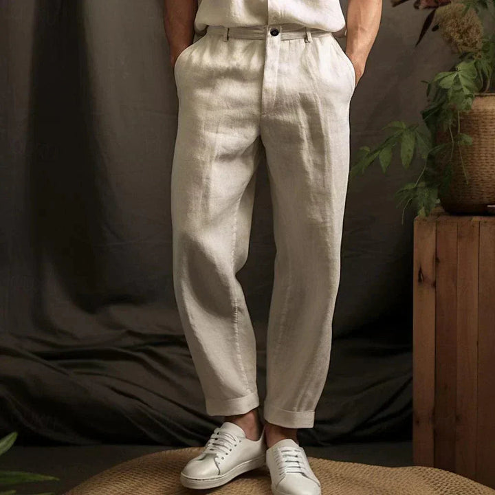 Leichte Herren Sommerhose, bequem und lässig, ideal für Freizeit mit elastischem Bund.
