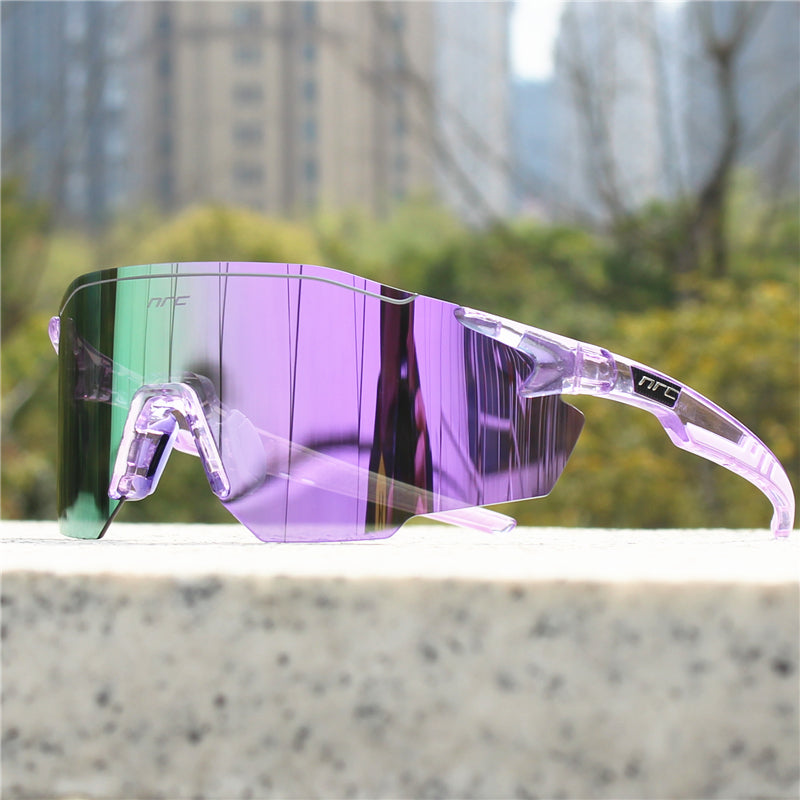 Robuste Herren Sport-Sonnenbrille für Radfahrer. Shield-Design mit verspiegeltem Glas & UV-Schutz.