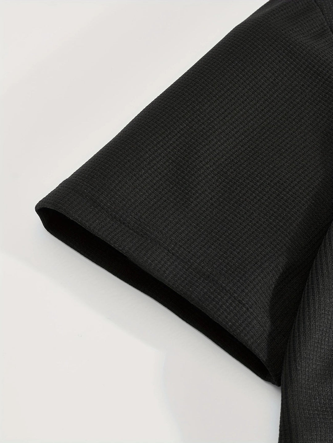 Kurzarm-Shirt & Shorts Set für Herren: Moderner Casual-Look, sehr komfortabel.