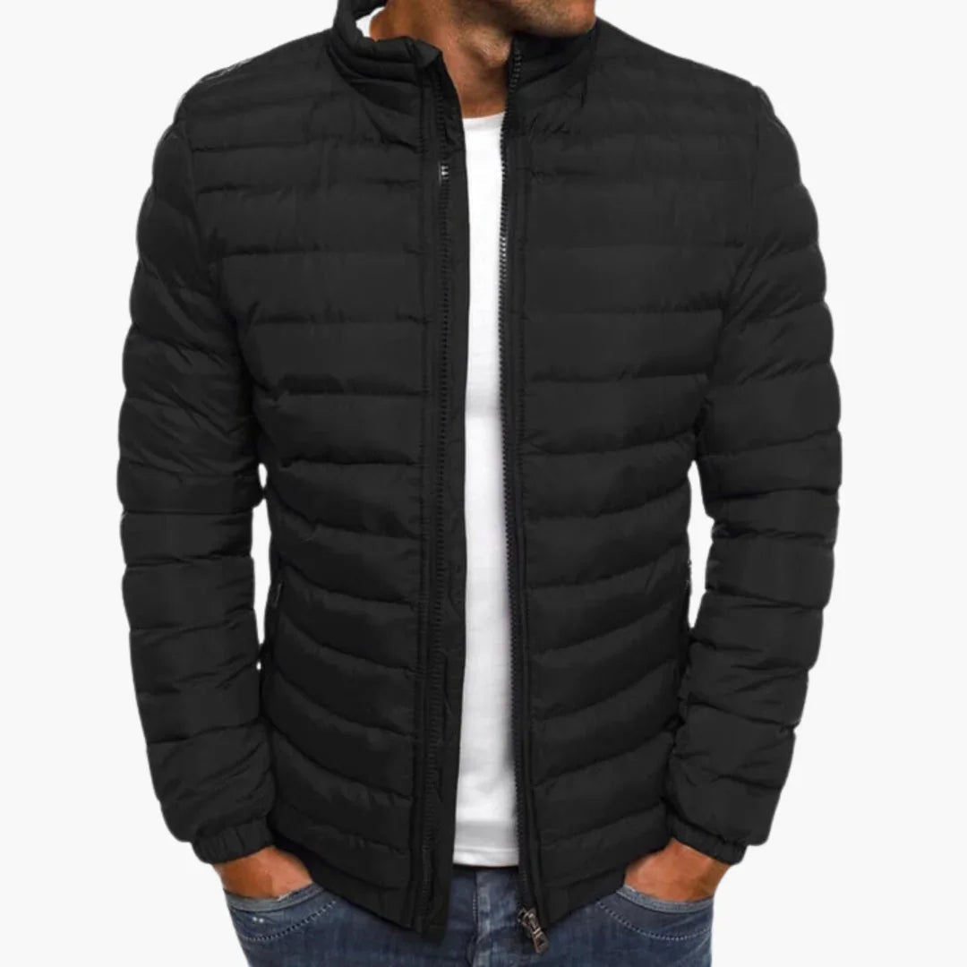 Herren Steppjacke in Marineblau, warm & stilvoll für urbane Freizeitlooks.