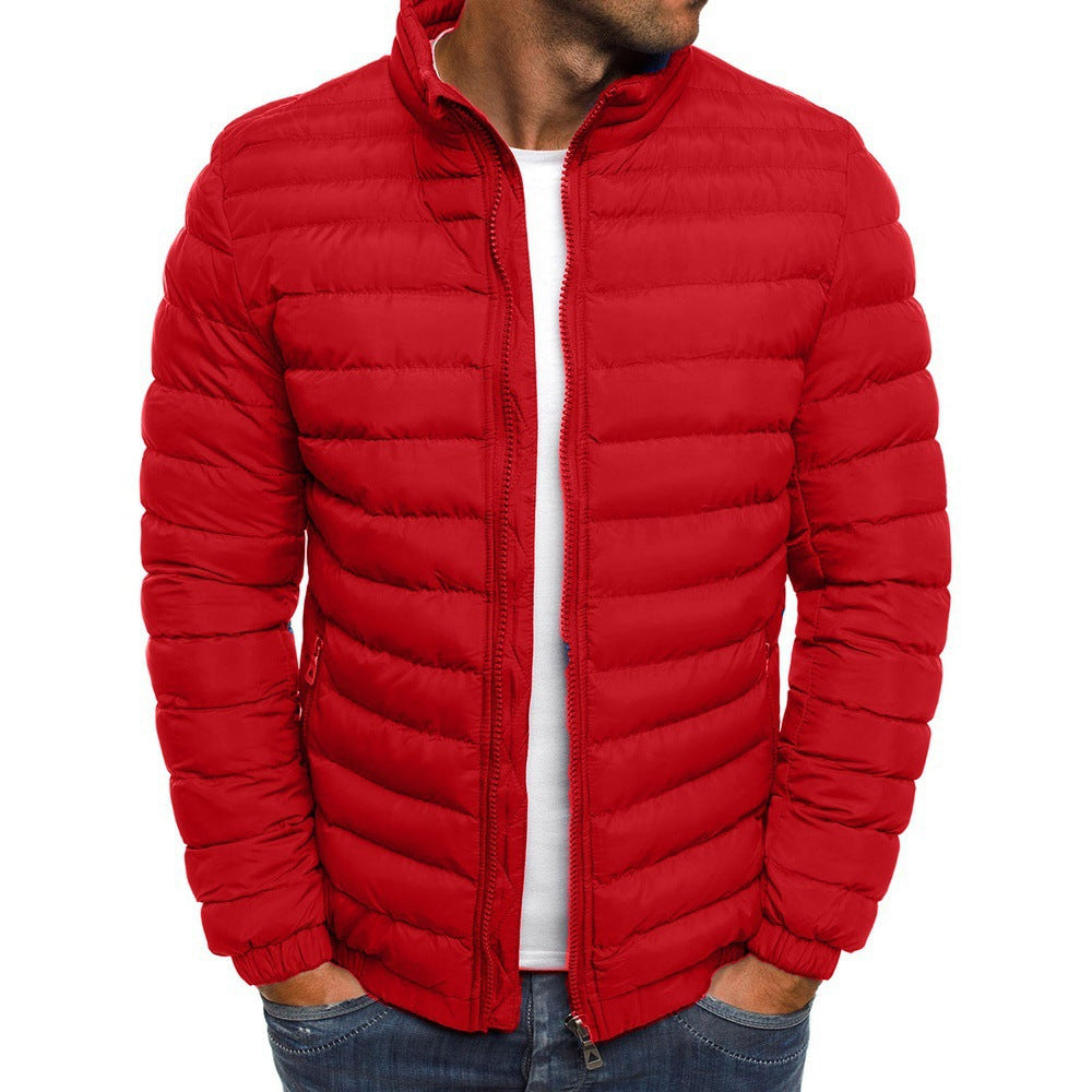 Luxuriöse Herren Winter Steppjacke, warm und komfortabel, perfekt für stilvolle Männer bei Kälte.