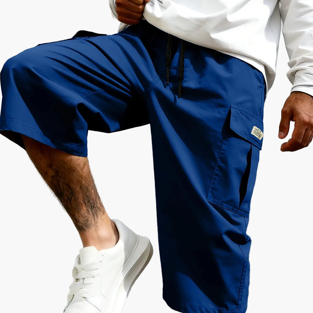 Sommerliche Herren Streetwear Cargo Shorts, ideal für lässige Looks & Outdoor-Aktivitäten.