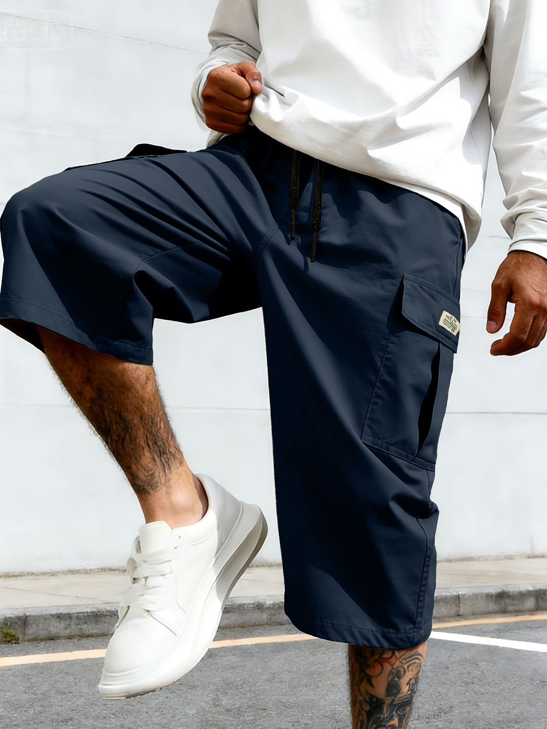 Bequeme Herren Streetwear Shorts für urbanen Look, ideal für Sommer & entspannte Tage.