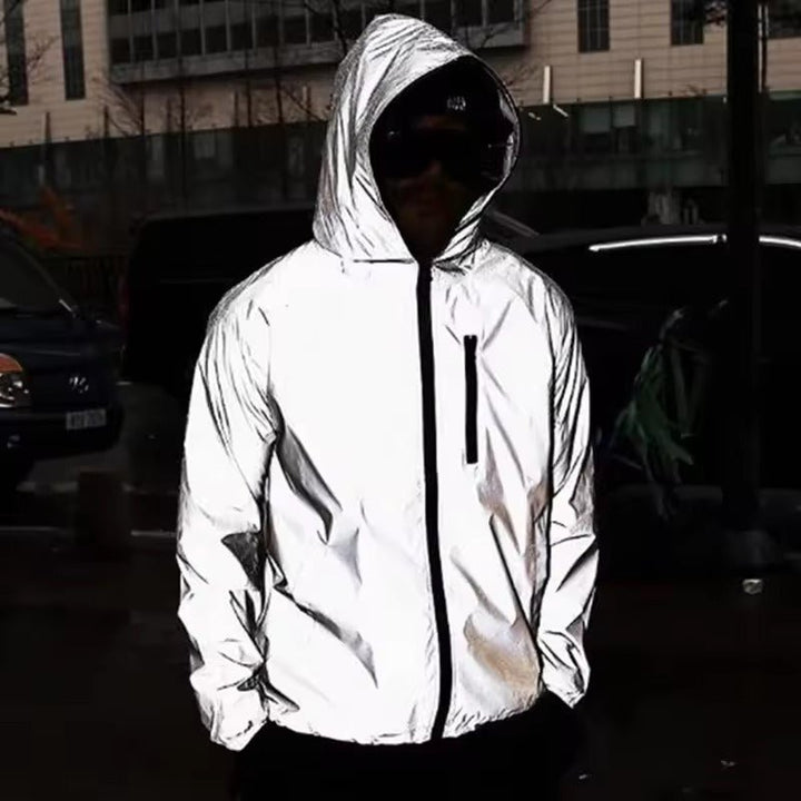 Herren Wasserdichte reflektierende Outdoor-Jacke für sicheres Wandern und Radfahren.