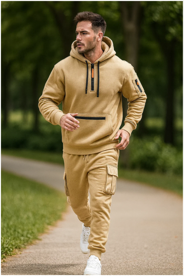 Gefüttertes Herren-Freizeitanzug-Set, sportlich-modern, mit Kapuzenpullover & bequemer Jogginghose.