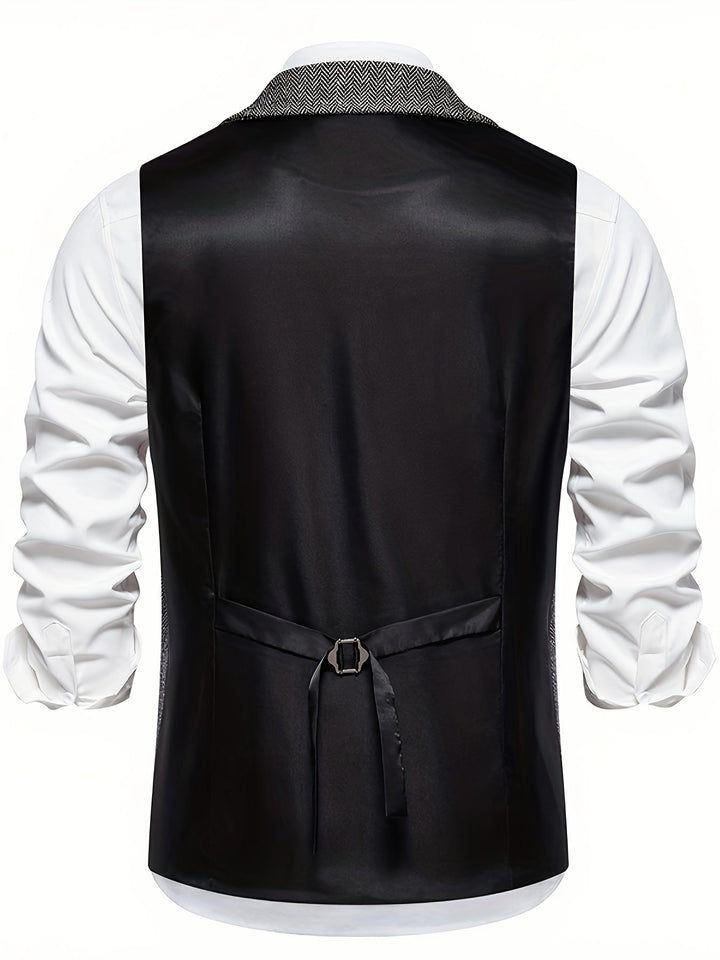 Zeitlose Herren-Baumwollweste mit Fischgrätenmuster und Reverskragen, perfekt für einen klassischen, gepflegten Look.