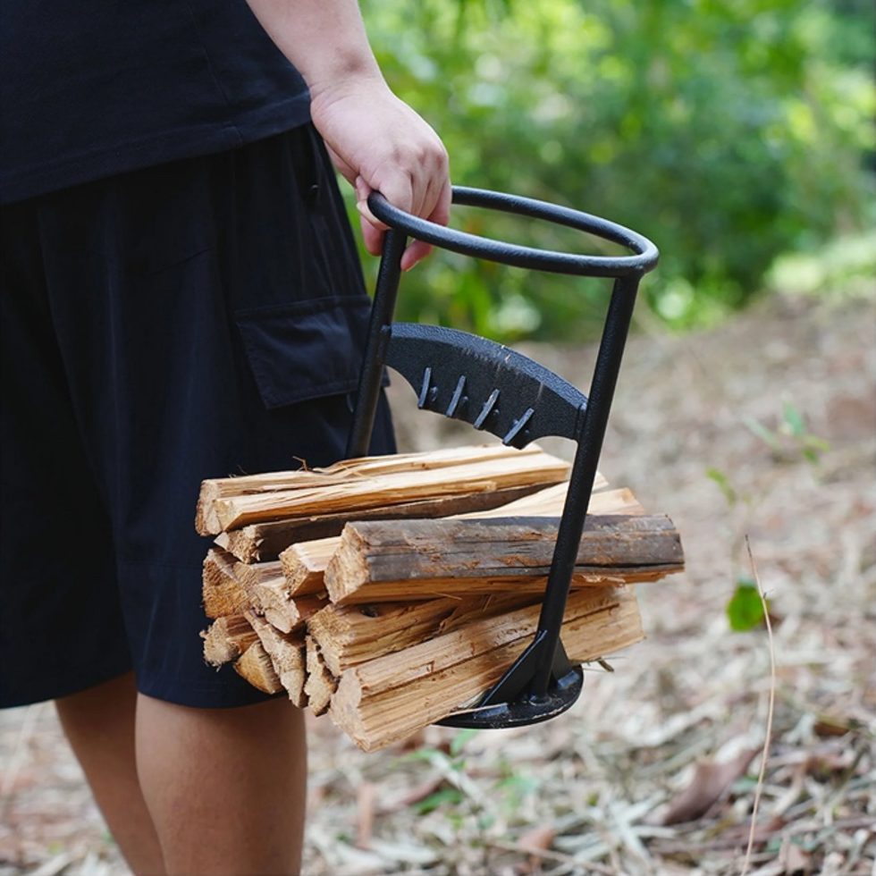Hochwertiger Spaltkeil für müheloses Spalten von Feuerholz; sicheres Gartenwerkzeug für Wintersaison.