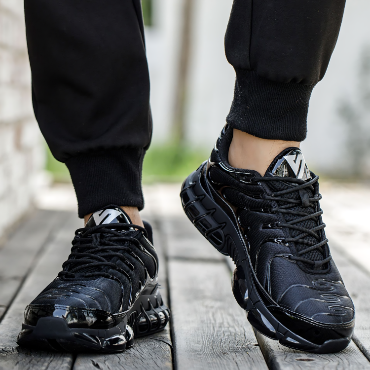 Herren Sicherheitsschuhe als schwarze Sneaker, mit Stahlkappe & optimalem Schutz für Bau & Arbeitsumfeld.