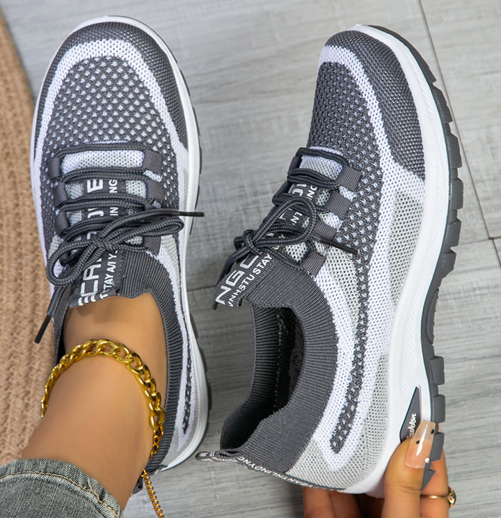 Atmungsaktive Damen Orthopädische Sneaker aus leichtem Material. Ideal als Komfort-Damenschuhe für Freizeit.