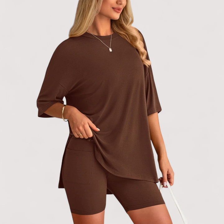 Damen Freizeit Set: Lockeres T-Shirt und hochtaillierte Shorts, einfach anzuziehen & bequem.