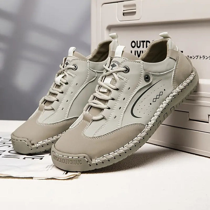 Flexible und atmungsaktive Damenschuhe, orthopädisch, ideal als Freizeitschuhe oder Alltags-Sneaker.