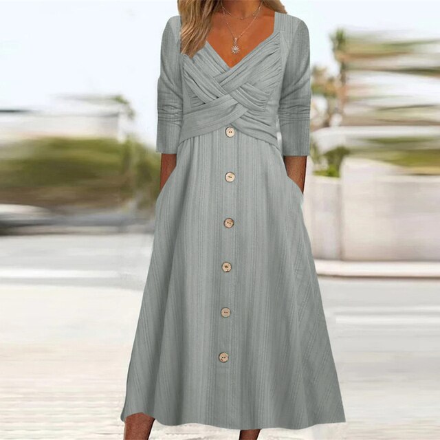 Elegantes Klara Sommerkleid für Damen, ideal als Freizeit-, Abend- oder Urlaubskleid; zeitlose Frauenmode.