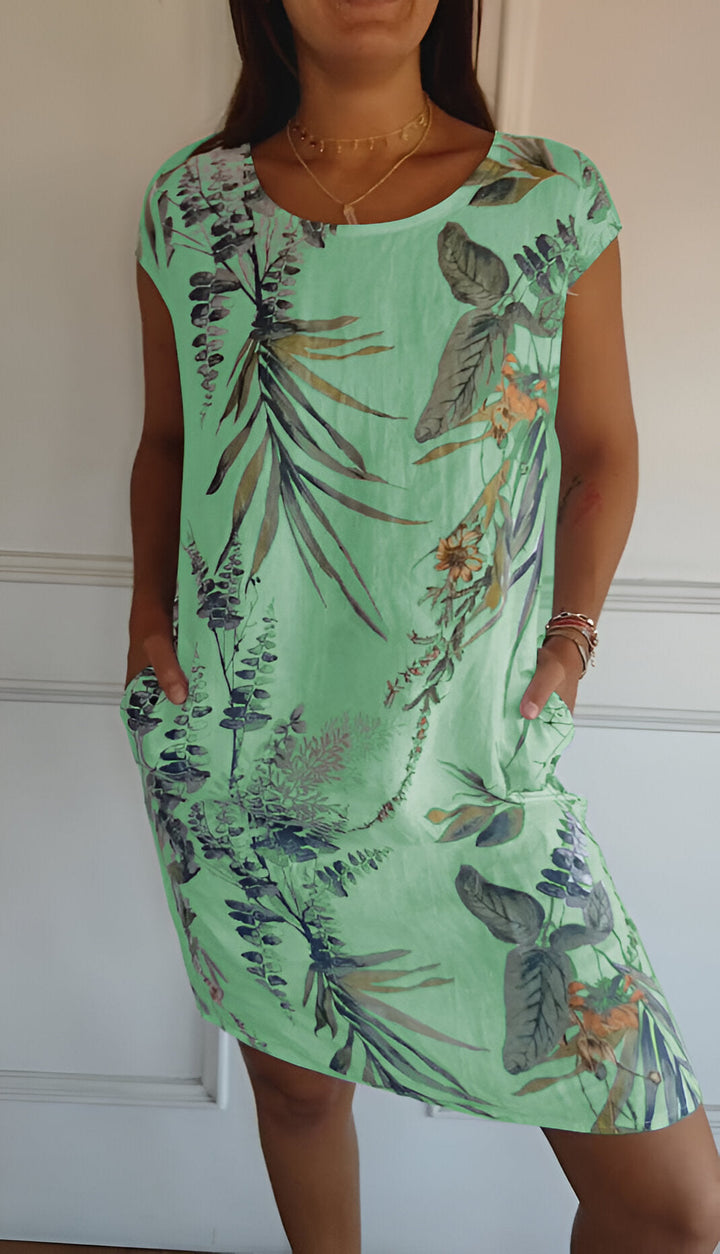 Damen Klara Midi-Sommerkleid an Model, elegantes Freizeit- & Bürokleid, bequemer Sommerstil, vielseitig.