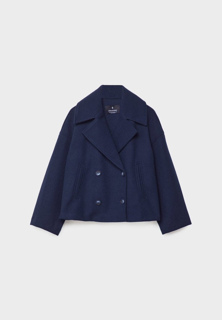 Schicke Damenjacke, kurz geschnitten, als Highlight für stilvolle Looks im Frühling.
