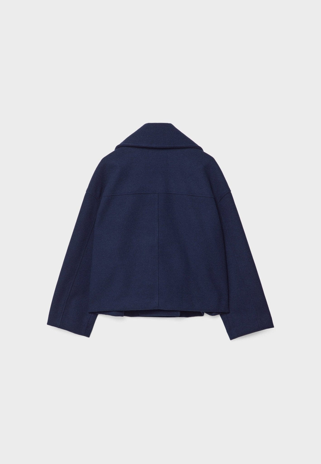 Eleganter Damen-Kurzblazer in zeitlosem Design; vielseitig für Büro und Freizeit.