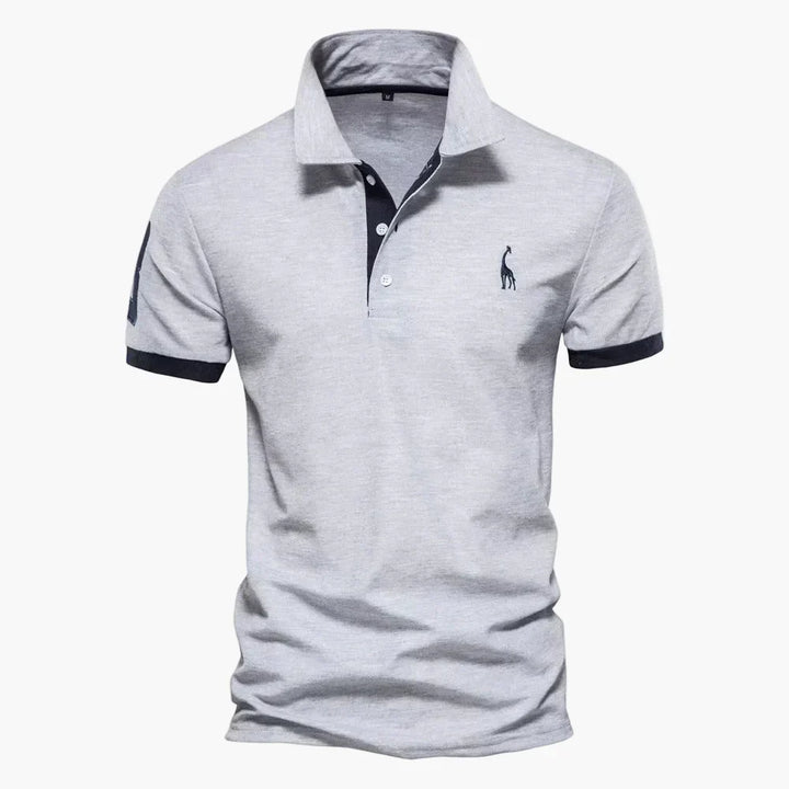 Zeitloses Herren Poloshirt mit klassischem Schnitt, kurzärmlig, bietet Eleganz und Tragekomfort für jeden Tag.
