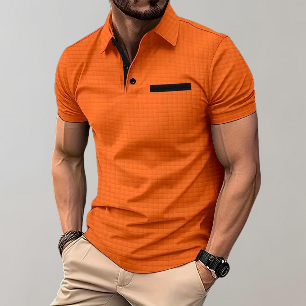 Stilvolles Herren Polo Oberteil, modern und bequem, perfekt für Sommer und Freizeitmode.