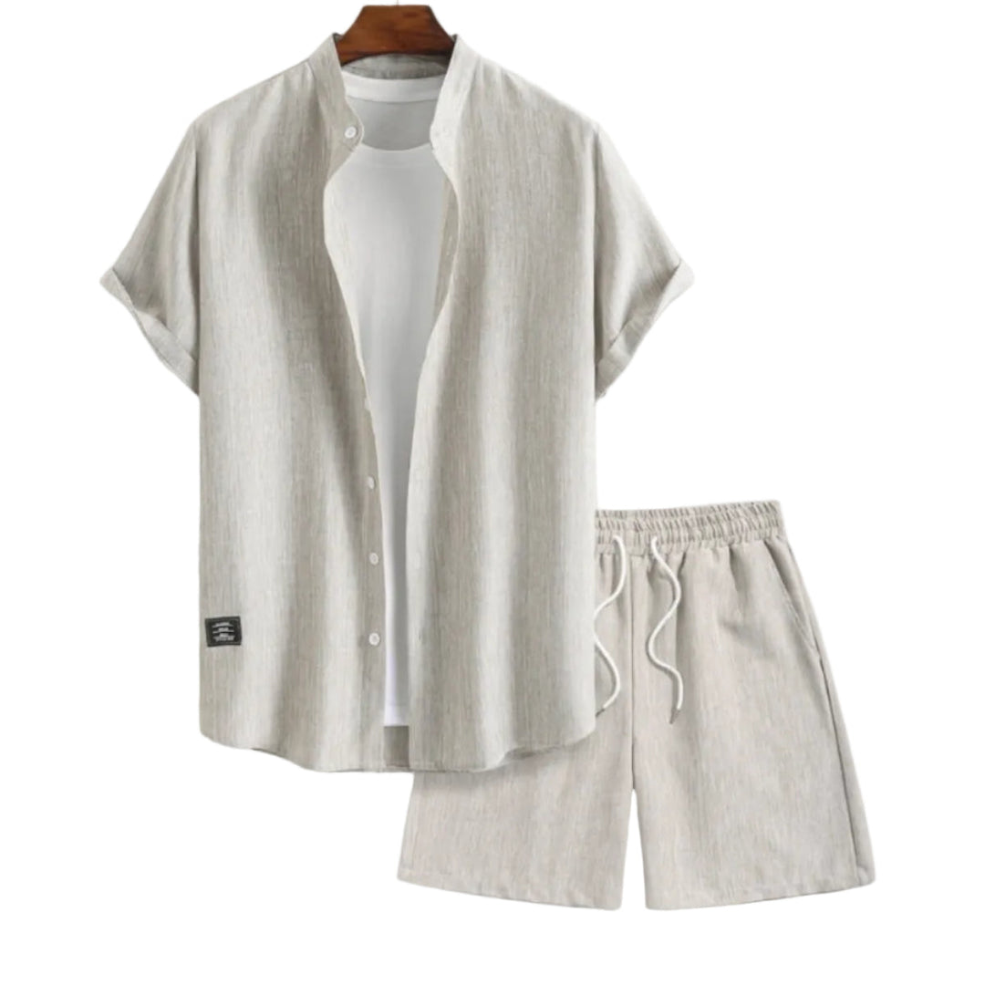 Graues Herren Sommer Freizeit Set: Komfortables Kurzarmhemd und Shorts für Männer. Ideal für Casual-Outfits.
