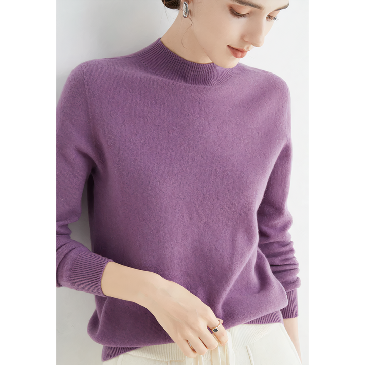 Warmer Damen Herbstpullover aus Strick mit Halbkragen. Ideal für gemütliche Wintermode.