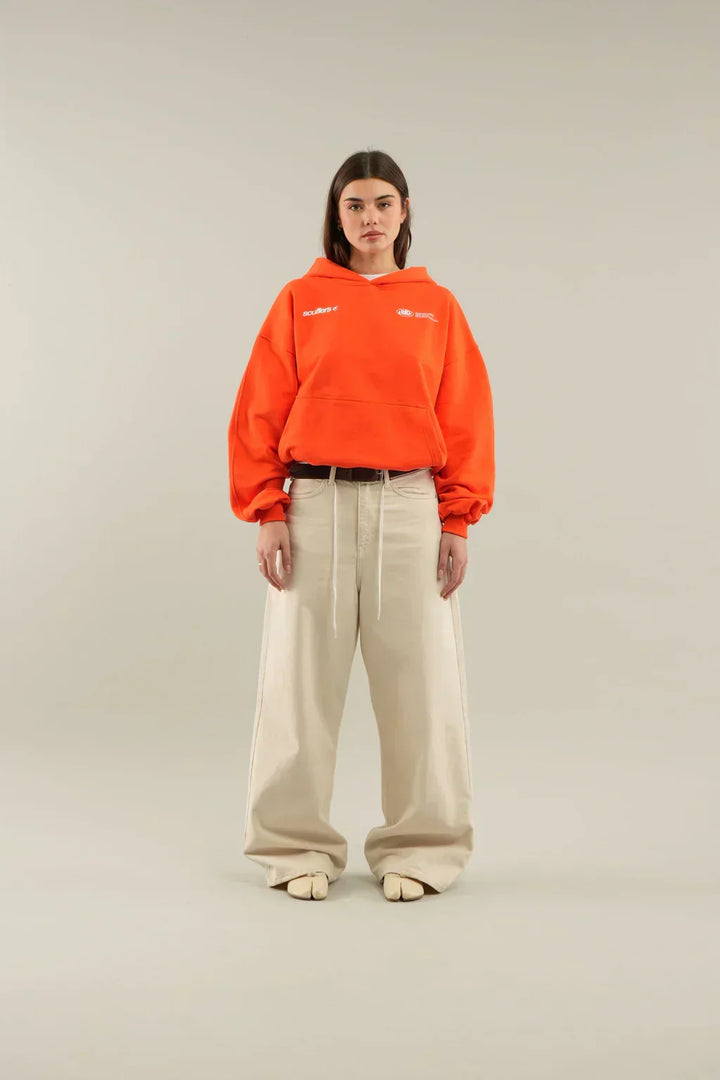 Kuscheliger Damen-Kapuzenpullover, ideal für gemütliche Lounge-Momente.