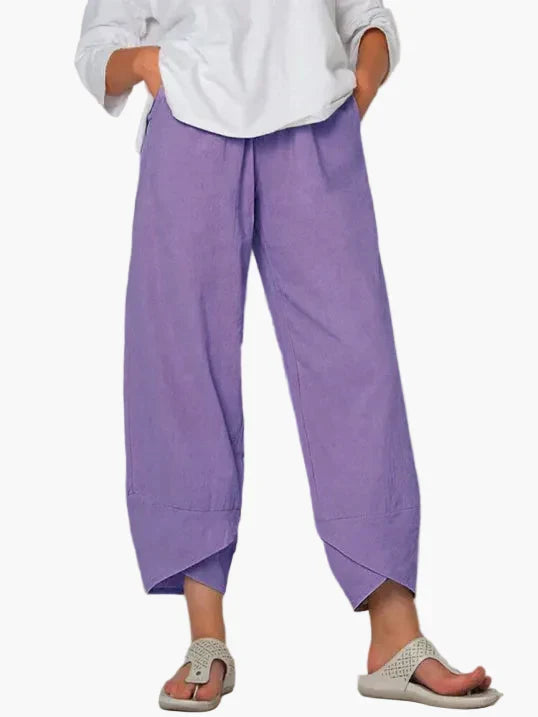 Bequeme Sommerhose für Damen, weit geschnitten und luftig, ideal für Alltag und Freizeit.