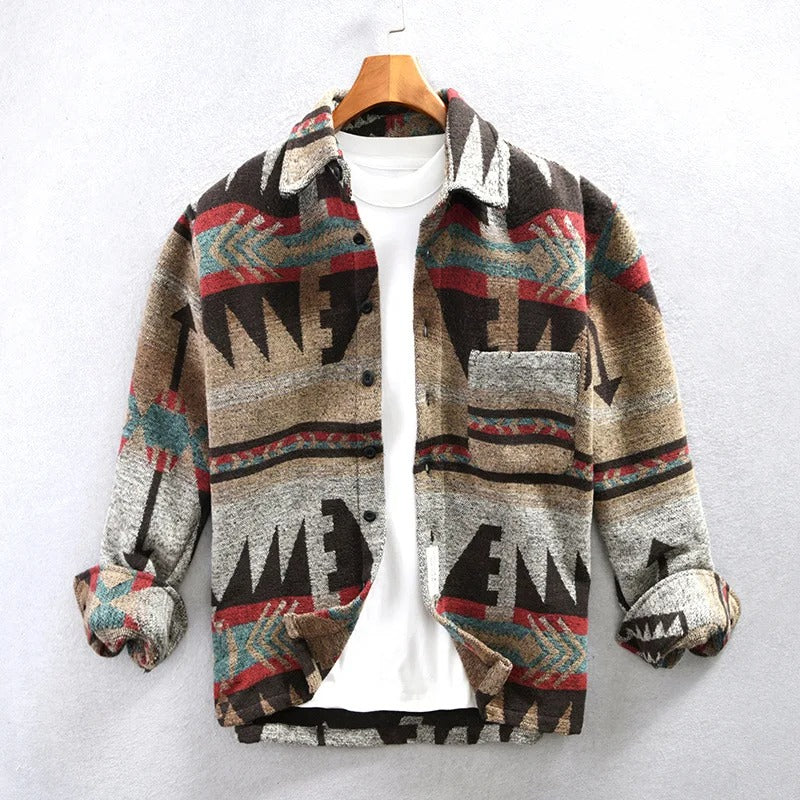 Herren Vintage Hemd mit einzigartigem Muster, locker geschnitten. Ideal für Freizeit und stilvollen Alltagslook.