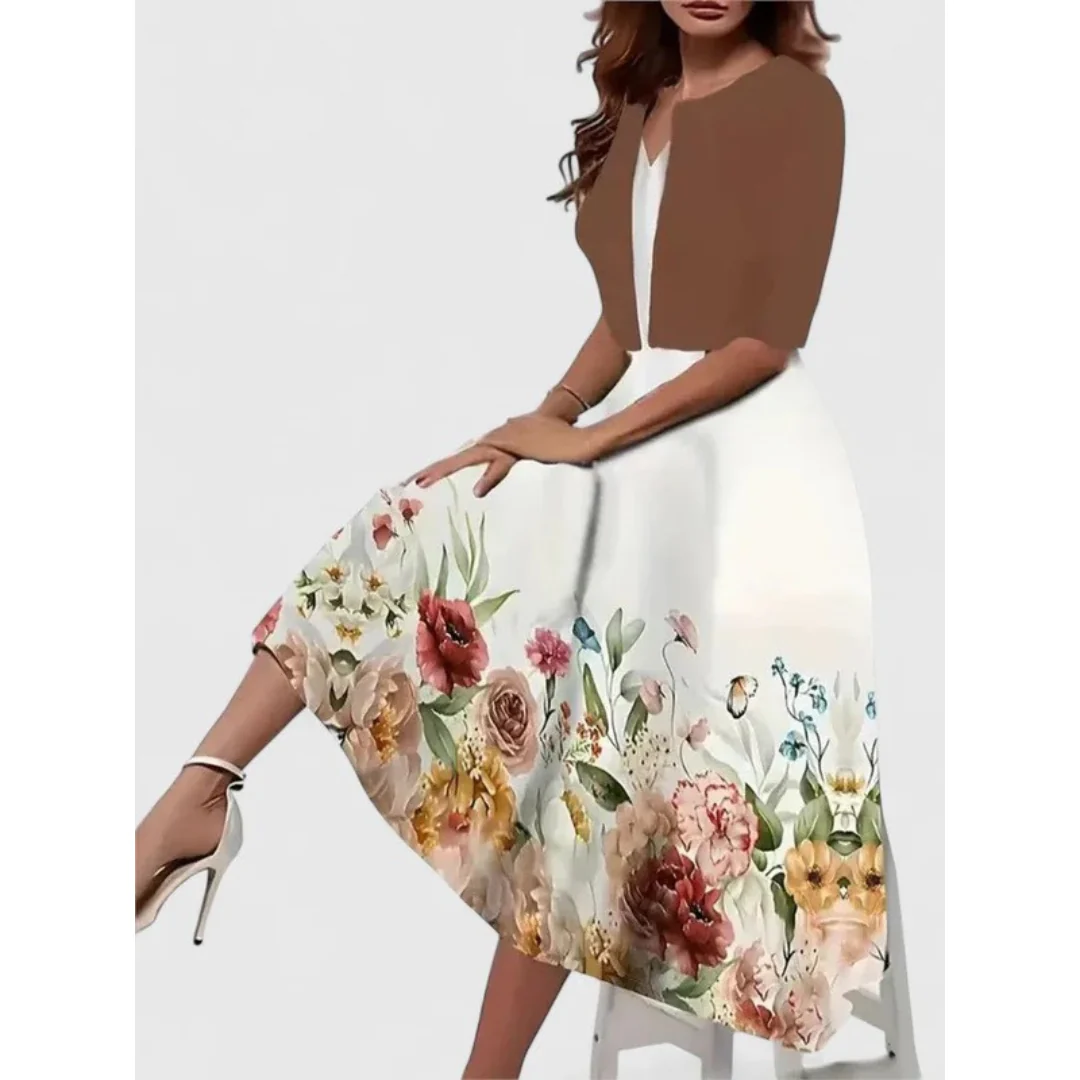 Damen Midikleid Set mit Blumenmuster. Fließendes Boho-Kleid und passender kurzer Cardigan für Frühlingsmode.
