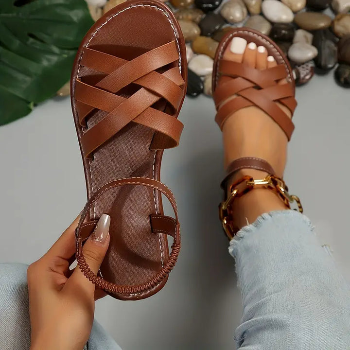 Bequeme geflochtene Flachsandalen für Damen, orthopädisch, ideal für Fußschmerzlinderung im Sommer.