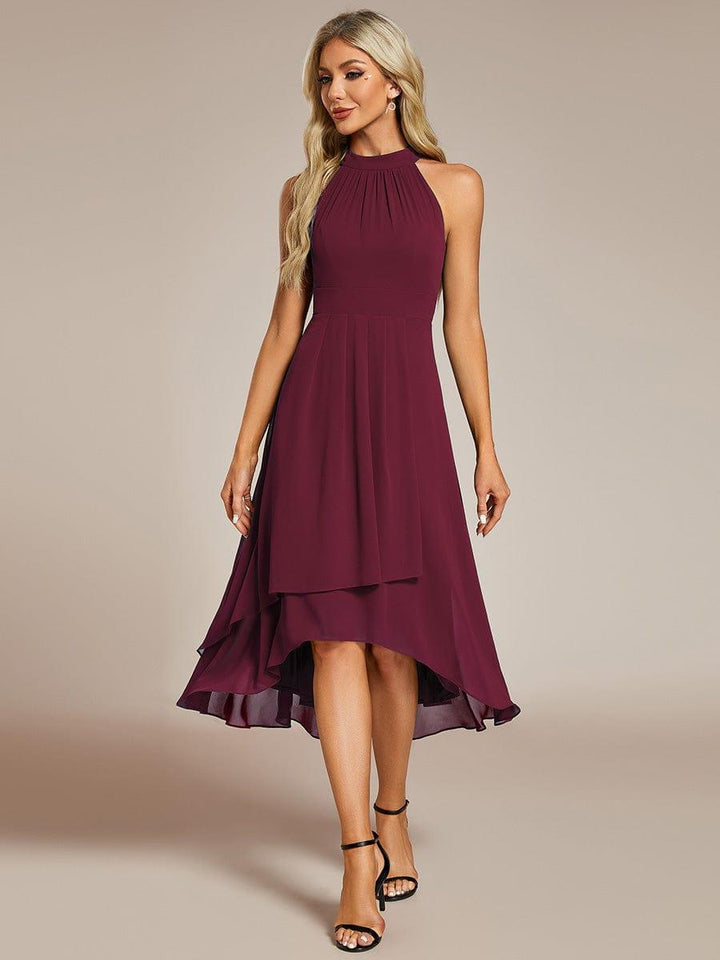 Elegantes Plissee A-Linie Midikleid für Damen, Halterneck, fließend & festlich.