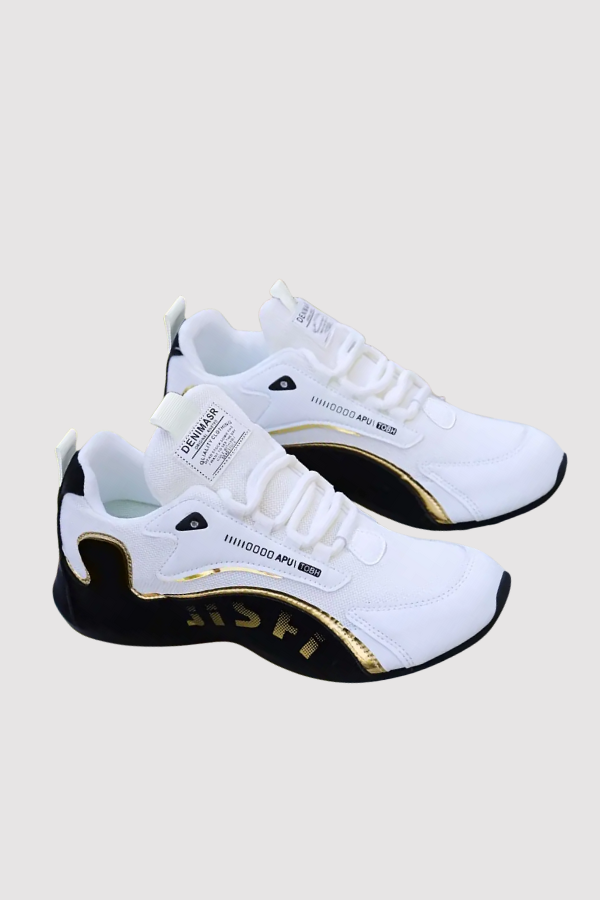 Moderne Herren Sneakers, atmungsaktiv und bequem für den Alltag. Ideal als Freizeitschuh für Männer.