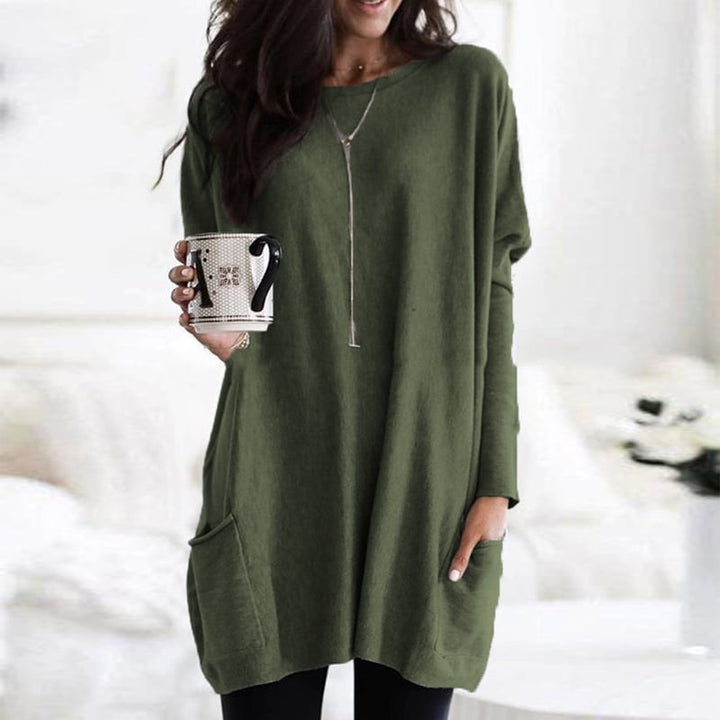 Langer, eleganter Damenpullover für stilvollen Komfort im Herbst/Winter.