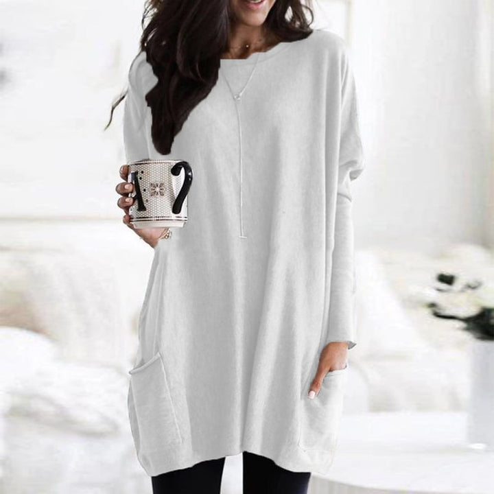 Stylischer Damenpullover mit langen Ärmeln, ideal für modische Herbst-Looks.