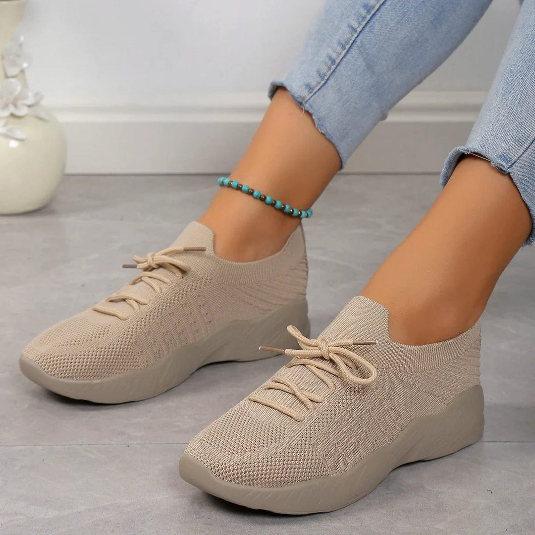 Moderne Komfortschuhe: Orthopädische Damenschuhe für Alltag & verbesserte Haltung.